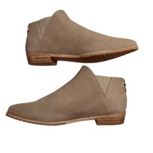 Kenneth Cole Gentle Souls Chelsea Booties NEW Perforated Tan Leather Zipper, 9.5